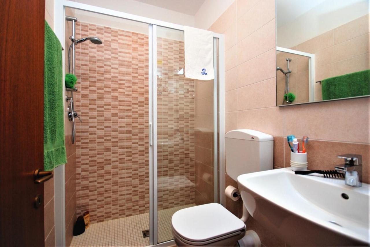 Residenza La Meridiana Lignano Sabbiadoro Luaran gambar