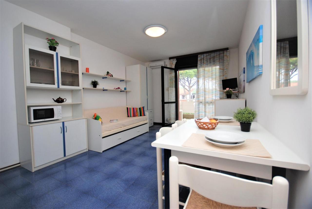 Residenza La Meridiana Lignano Sabbiadoro Luaran gambar