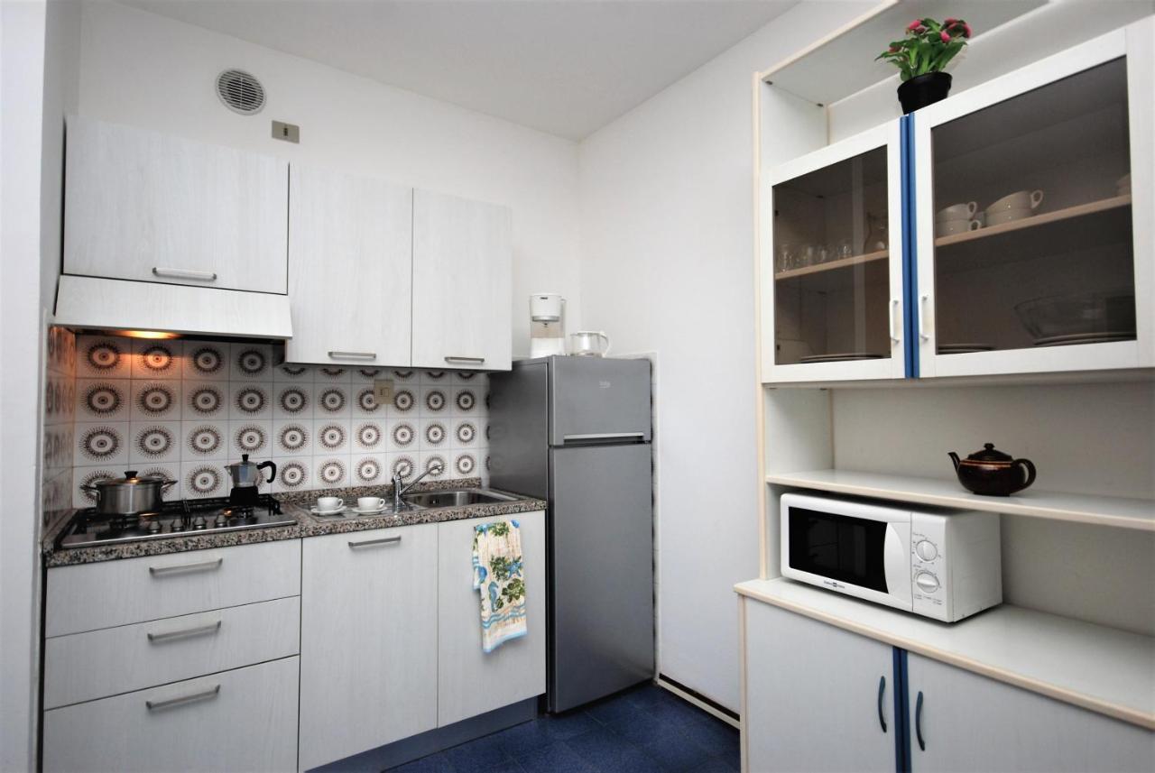 Residenza La Meridiana Lignano Sabbiadoro Luaran gambar